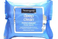 Neutrogena Deep Clean Make Up Remover