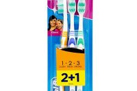 Oral B 3Effect 2 Plus 1 Free